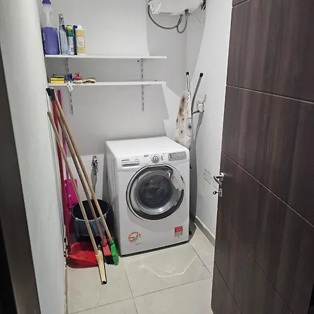 3 Bedroom Flat At Mosta