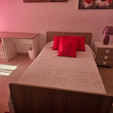 Apartment 3 Bedroom Flat At Mosta