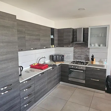 3 Bedroom Flat At Mosta *