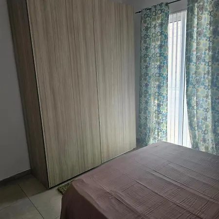3 Bedroom Flat At Mosta