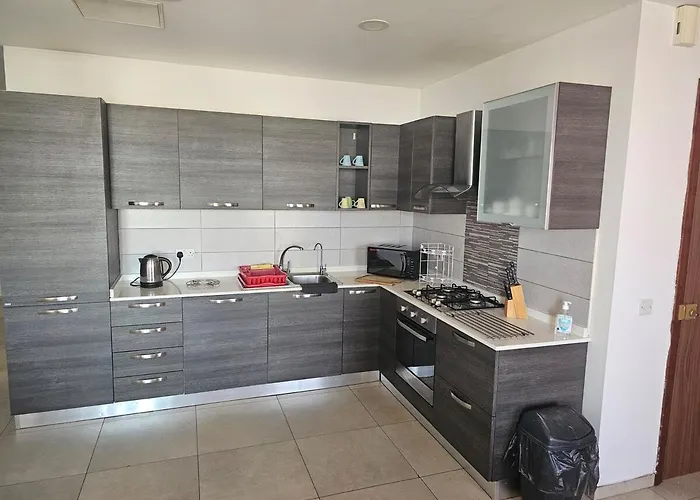 3 Bedroom Flat At Mosta Malta