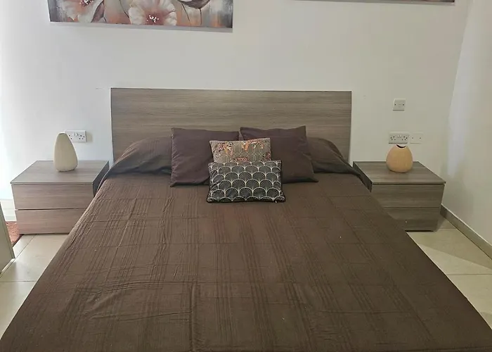 3 Bedroom Flat At Mosta Апартаменты Malta