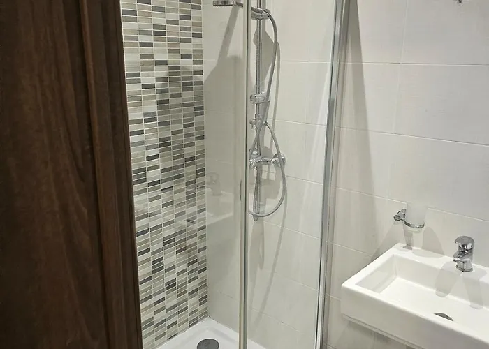 3 Bedroom Flat At Mosta * Malta